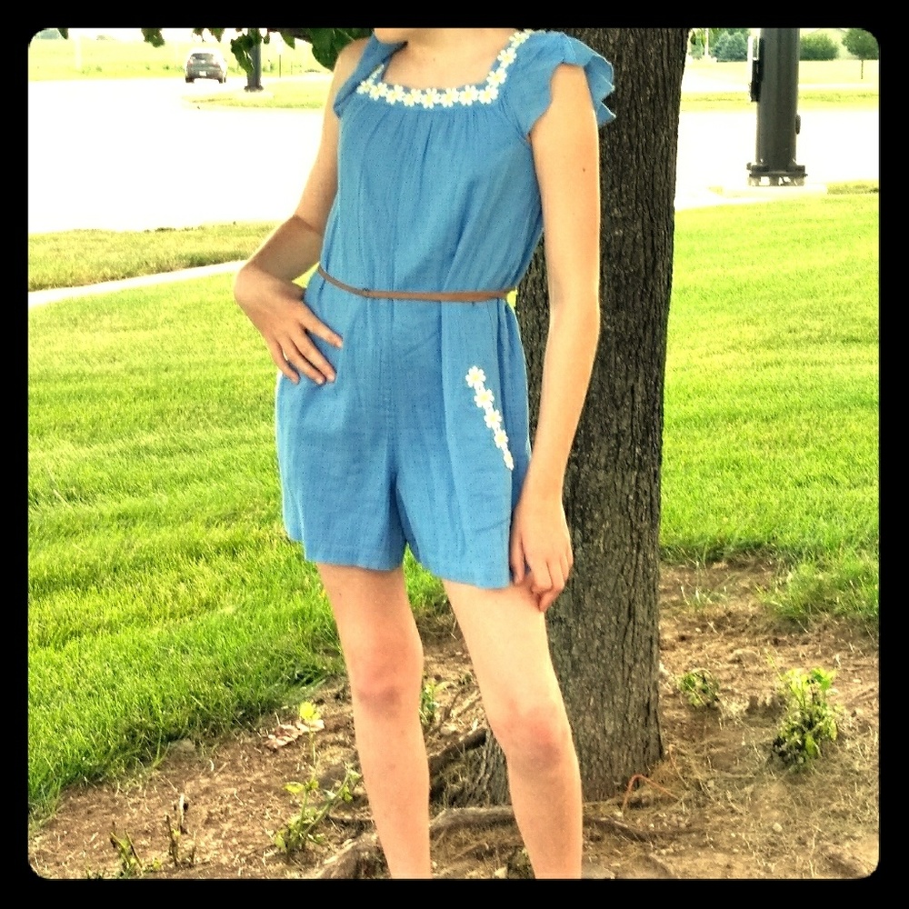Kids Light Blue Romper with White Sunflower Decals